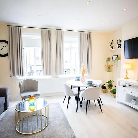 Hammersmith Apollo 1 Bedroom Apartment London Exterior photo