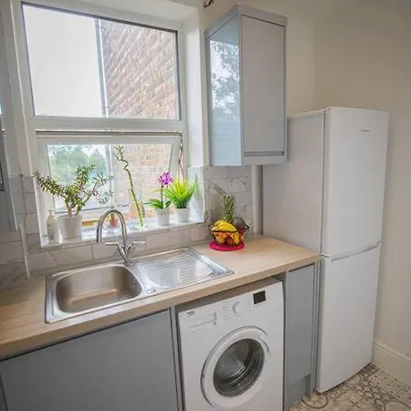Hammersmith Apollo 1 Bedroom Apartment London Exterior photo