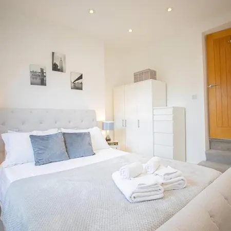 Hammersmith Apollo 1 Bedroom Apartment London Exterior photo