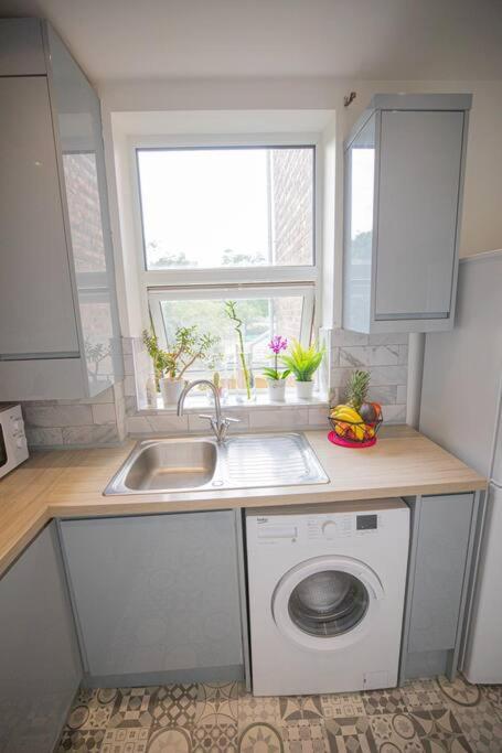 Apartment Hammersmith Apollo 1 Bedroom *